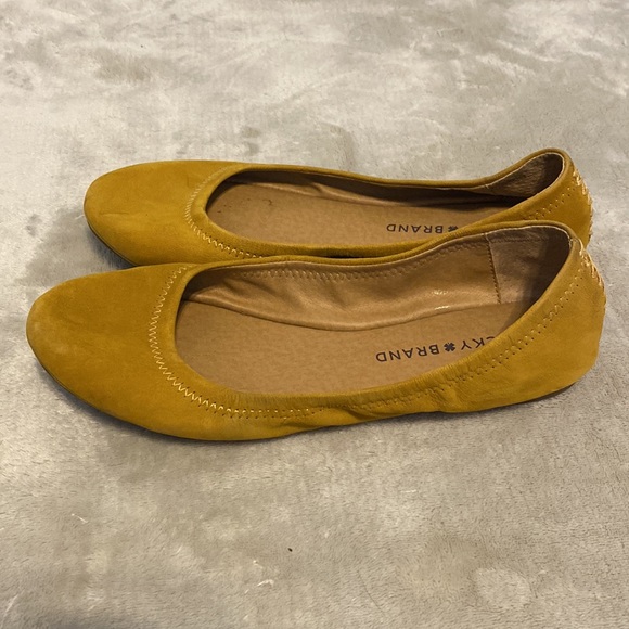 Lucky brand mustard flats - Picture 2 of 8